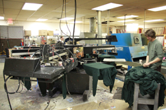 Zeek's Tees Screenprinting and digital printing